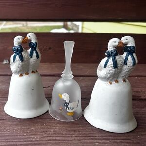 Charming Goose Figurine Bell Set - White and Blue